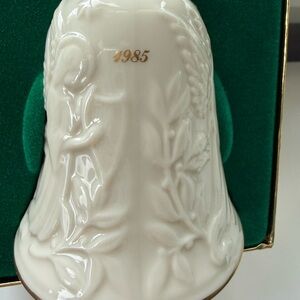 Lenox 1985 Cream and Gold Bell Ornament